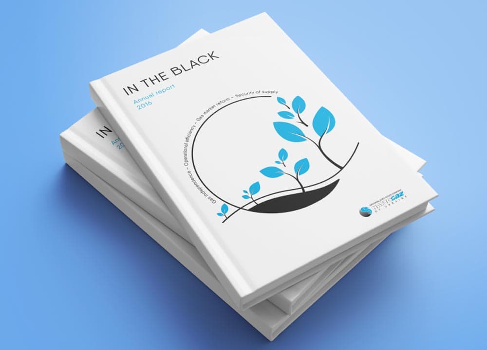 11 Annual Report Cover Design Ideas With Examples